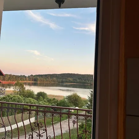 Apartmán I Z Widokiem Na Jezioro Wielewskie Wiele