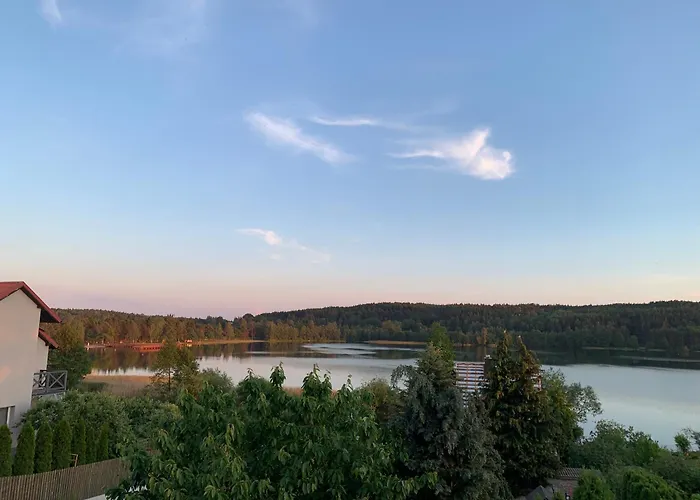 I Z Widokiem Na Jezioro Wielewskie Appartamento