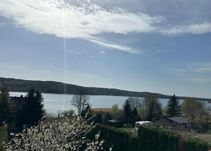 Appartamento I Z Widokiem Na Jezioro Wielewskie